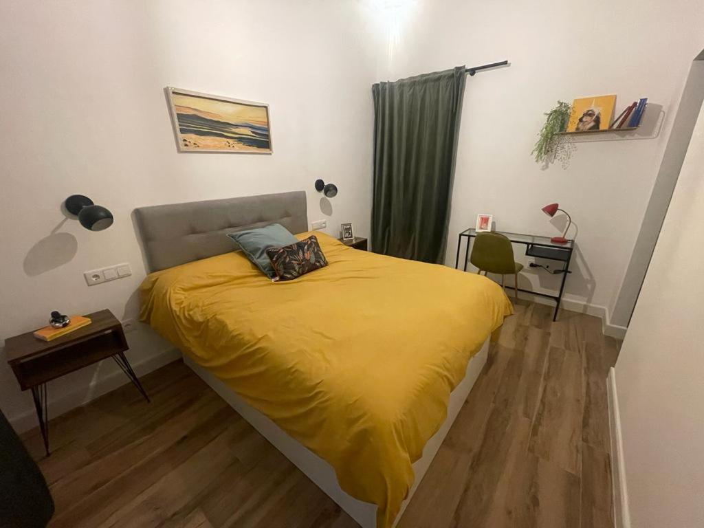 Apartamentos Sol Y Luna La Línea de la Concepción Екстериор снимка
