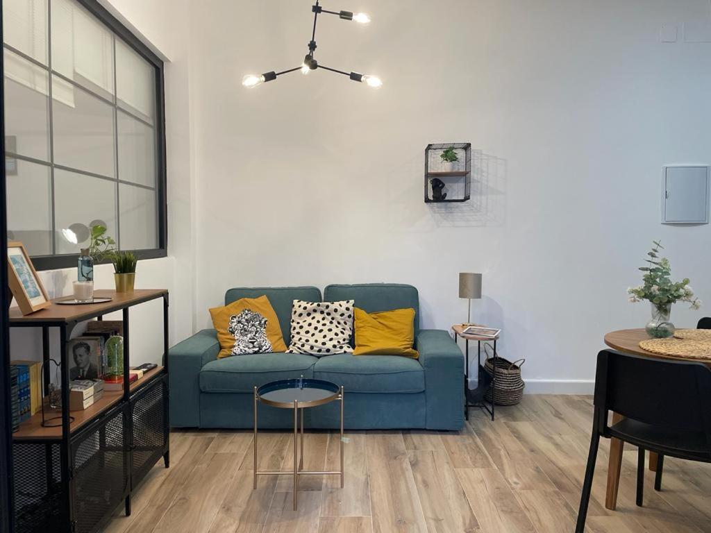 Apartamentos Sol Y Luna La Línea de la Concepción Екстериор снимка